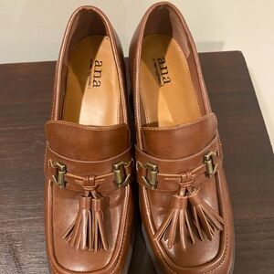 a.n.a Men's Tan Tassel Loafers